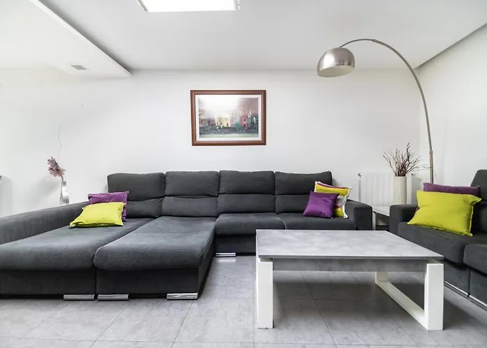 Junto Al Mar Castro Urdiales